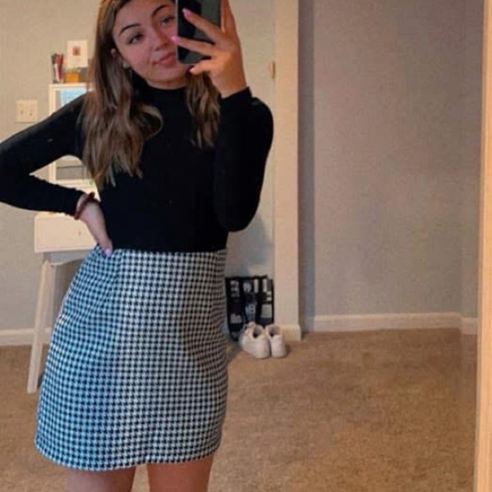 Black Top and Houndstooth Skirt